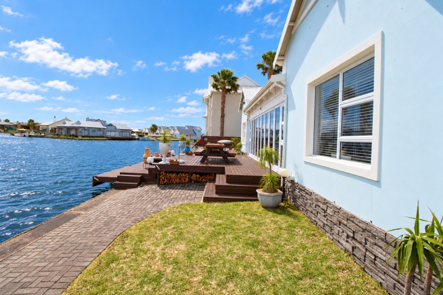 3 Bedroom Property for Sale in Marina Martinique Eastern Cape